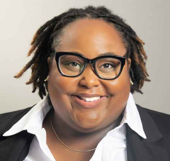 Tashia-Roberson-Wing-Photo (1) Tashia-Roberson-Wing-Photo (1)